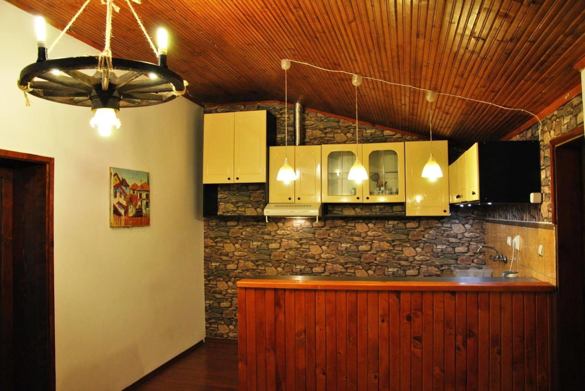 Хостел 10 Coins & Tours *