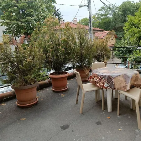 10 Coins Hostel & Tours Sofia Exterior photo