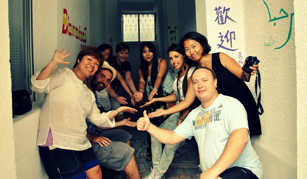 Hostel 10 Coins & Tours